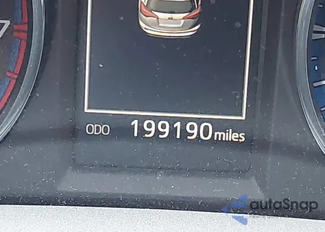 2017 Toyota Rav4 Limited z USA, uszkodzony, nr VIN 2T3DFREV0HW556468